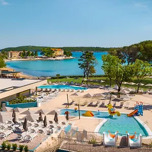 **** Kompleks wypoczynkowy Valamar Padova Chorwacja