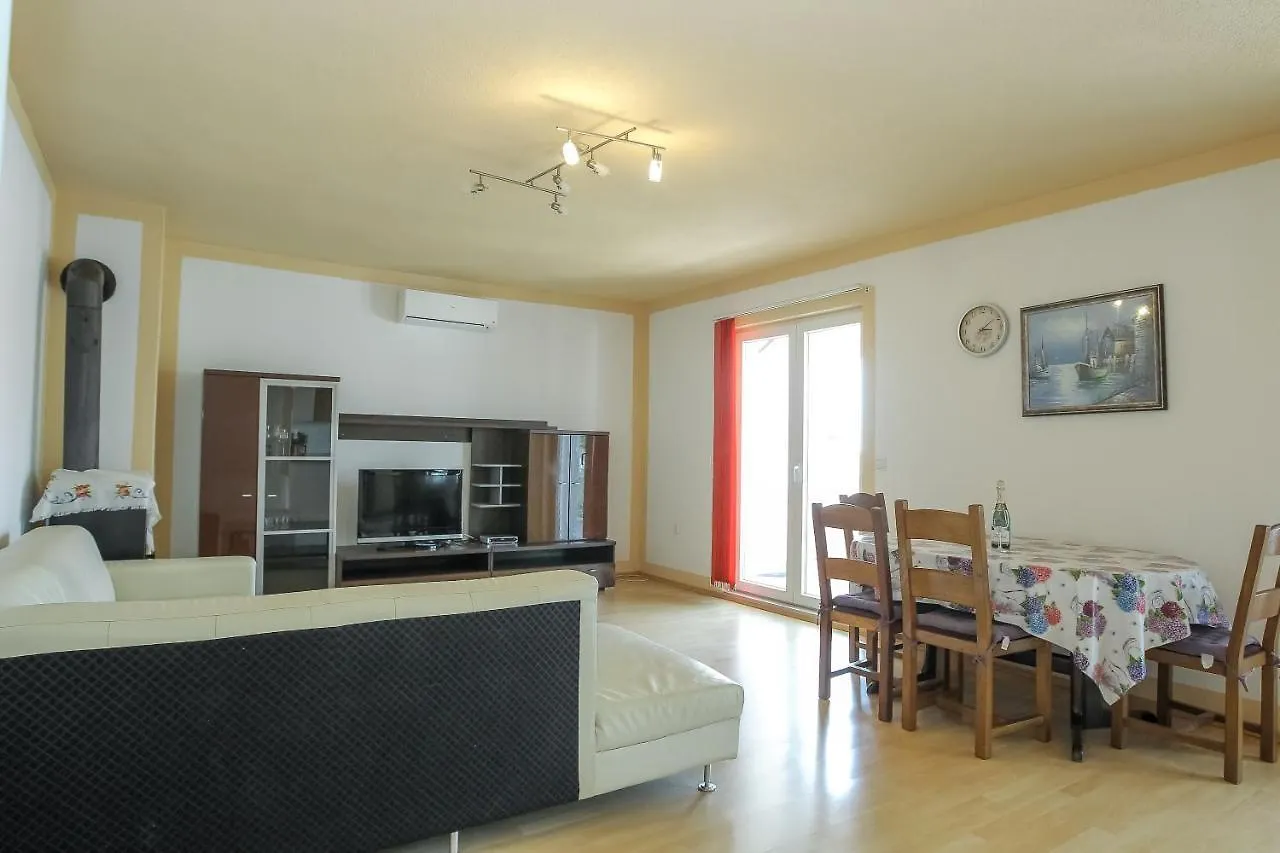 Senita'S Rooms & Apartments 宁